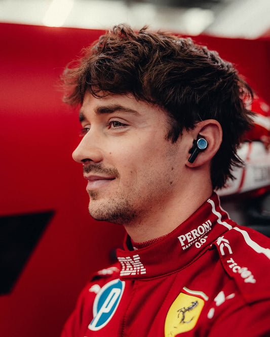 Bang & Olufsen (B&O)