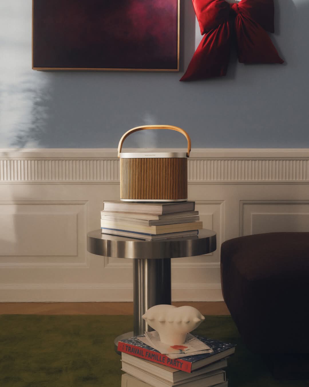 Bang & Olufsen (B&O)